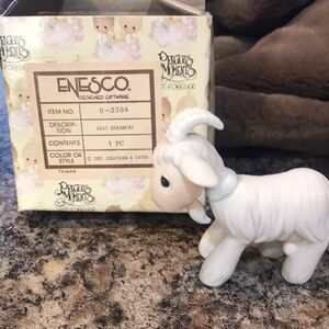 Precious moments got figurine.